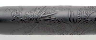 взлетающий дракон, часть оформления подставки под ручку Nakaya