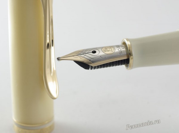 Перьевая ручка Pelikan M320 (Германия)