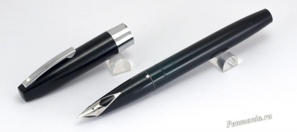 Перьевая ручка Sheaffer 330 (США)