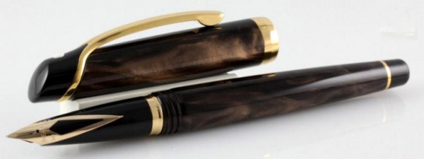Перьевая ручка Sheaffer Valor (США)