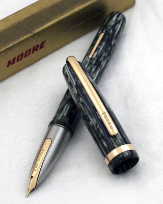 Перьевая ручка Moore Fingertip